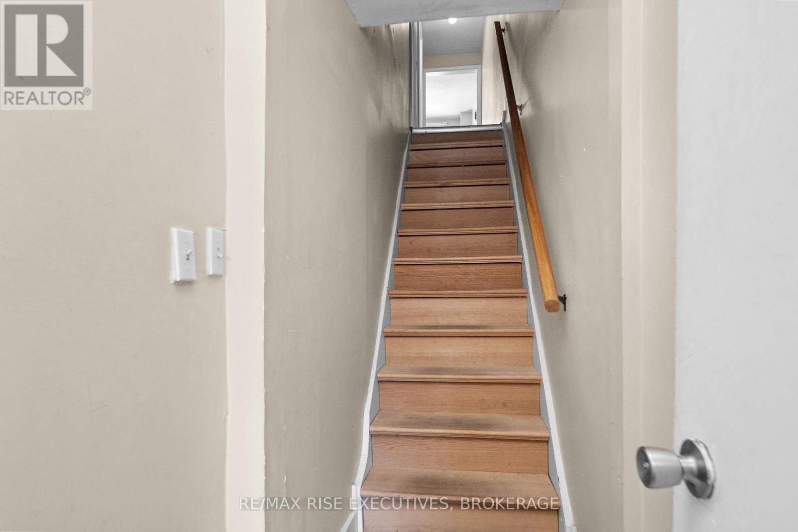 143-145 Ordnance Street, Kingston (East Of Sir John A. Blvd), Ontario  K7K 1G9 - Photo 34 - X12888102