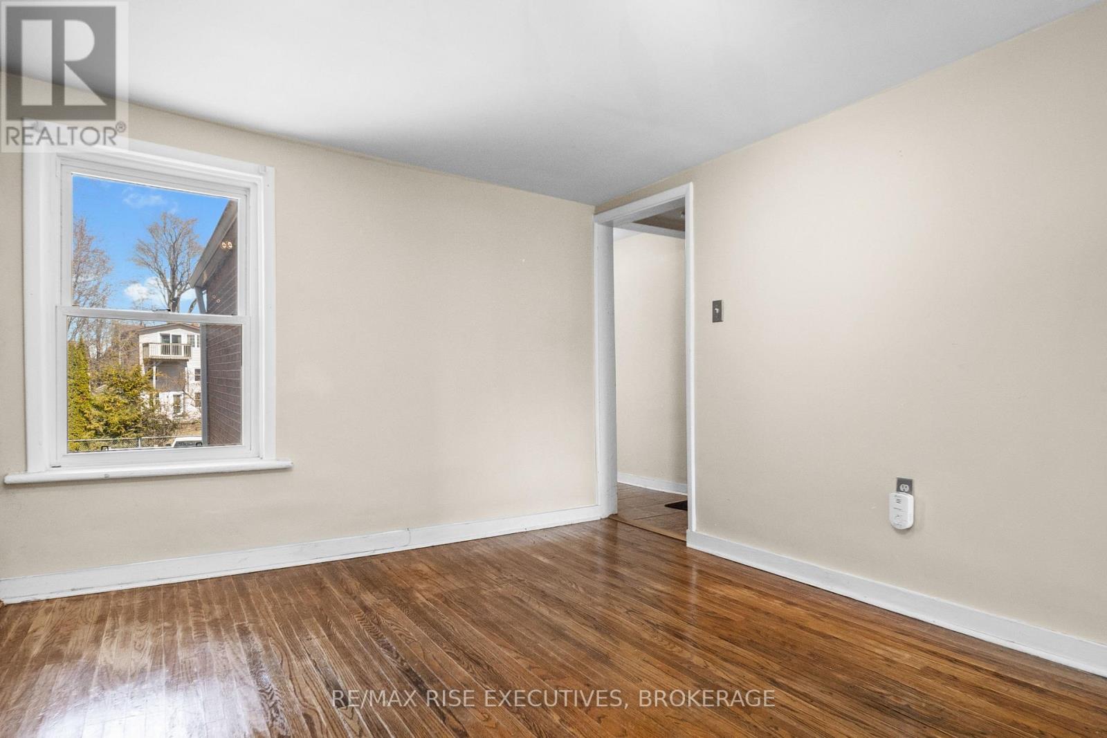 143-145 Ordnance Street, Kingston (East Of Sir John A. Blvd), Ontario  K7K 1G9 - Photo 36 - X12888102