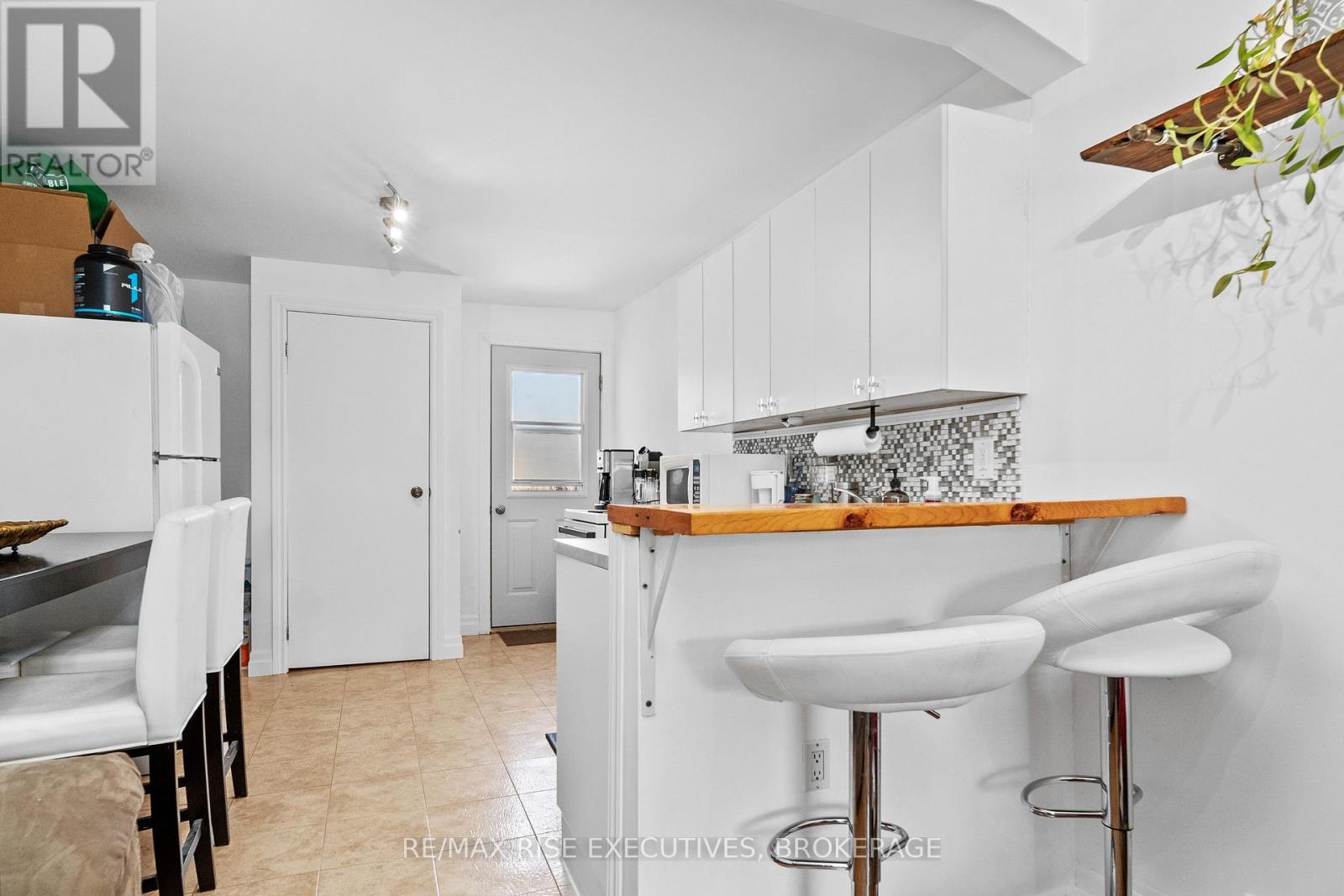 143-145 Ordnance Street, Kingston (East Of Sir John A. Blvd), Ontario  K7K 1G9 - Photo 5 - X12888102