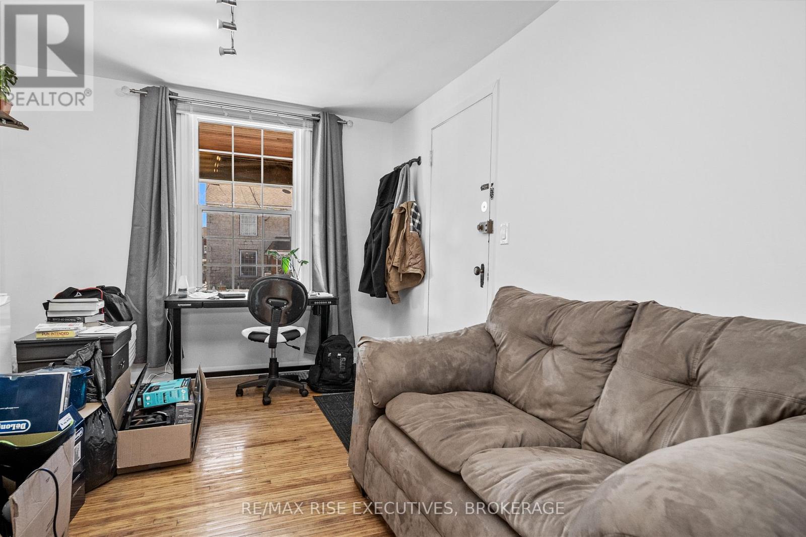 143-145 Ordnance Street, Kingston (East Of Sir John A. Blvd), Ontario  K7K 1G9 - Photo 7 - X12888102