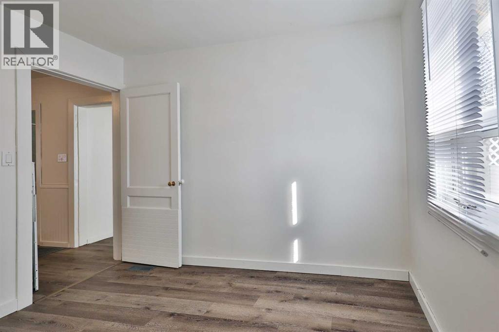 184 W 100 S, Raymond, Alberta  T0K 2S0 - Photo 22 - A2287529