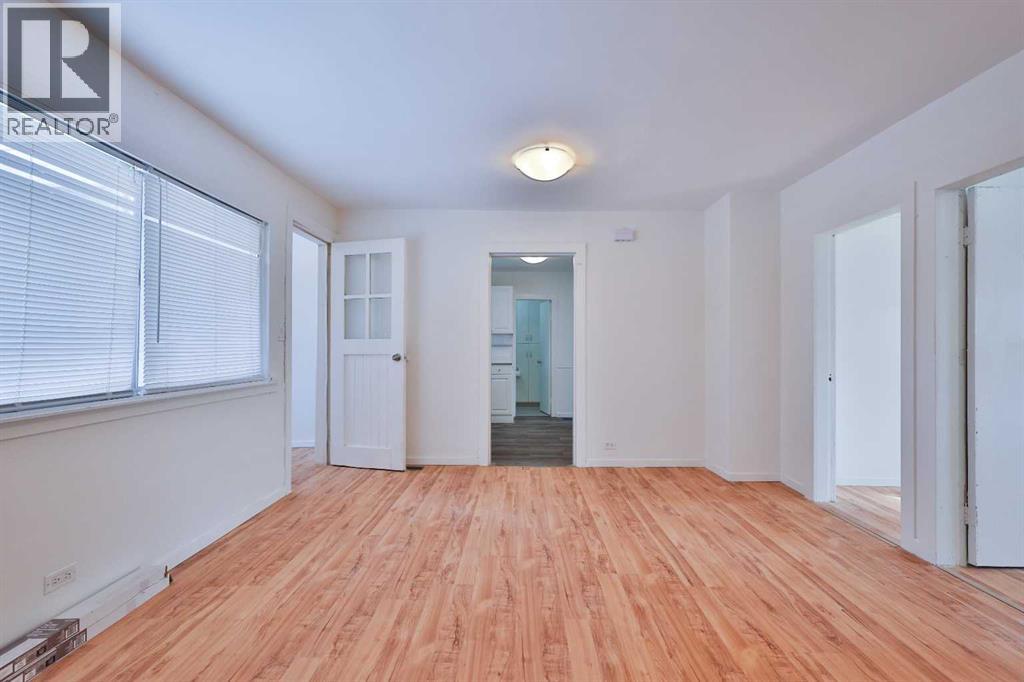 184 W 100 S, Raymond, Alberta  T0K 2S0 - Photo 9 - A2287529