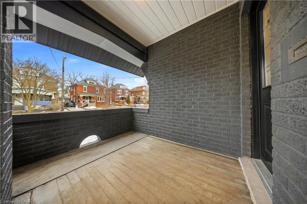 35 Stirling Avenue N, Kitchener, Ontario  N2H 3G4 - Photo 6 - 40810783