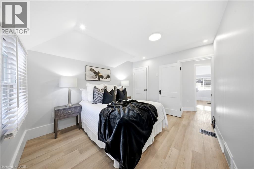 35 Stirling Avenue N, Kitchener, Ontario  N2H 3G4 - Photo 27 - 40810783