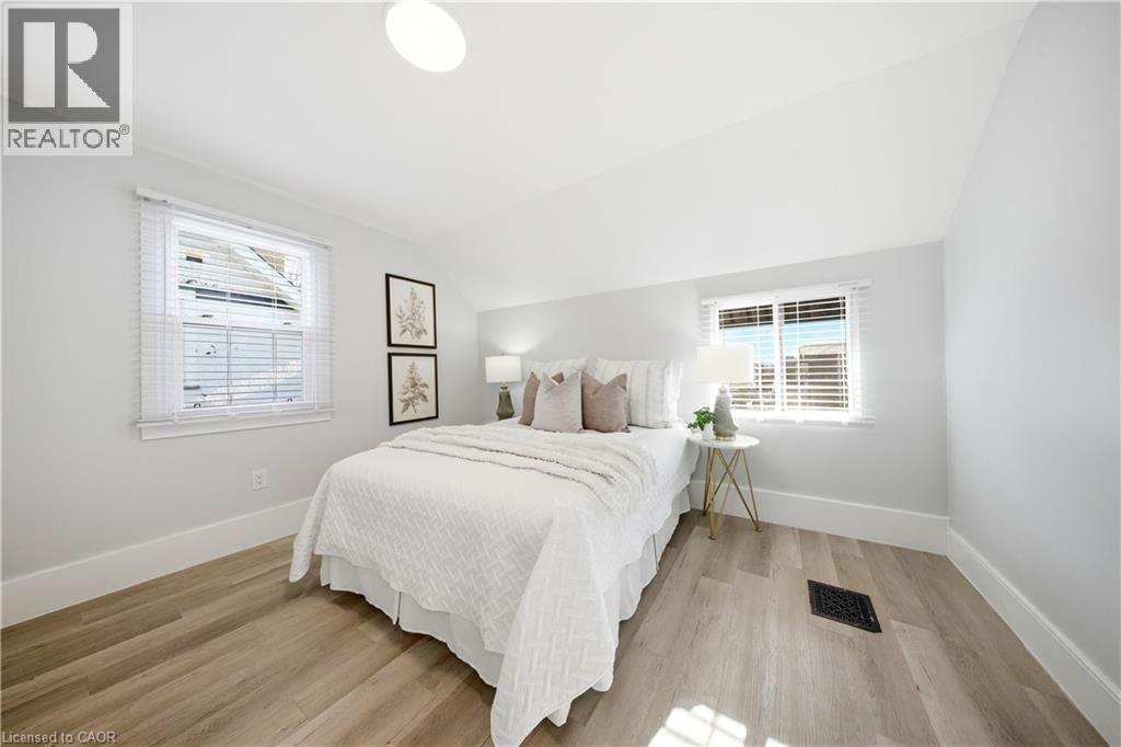 35 Stirling Avenue N, Kitchener, Ontario  N2H 3G4 - Photo 28 - 40810783