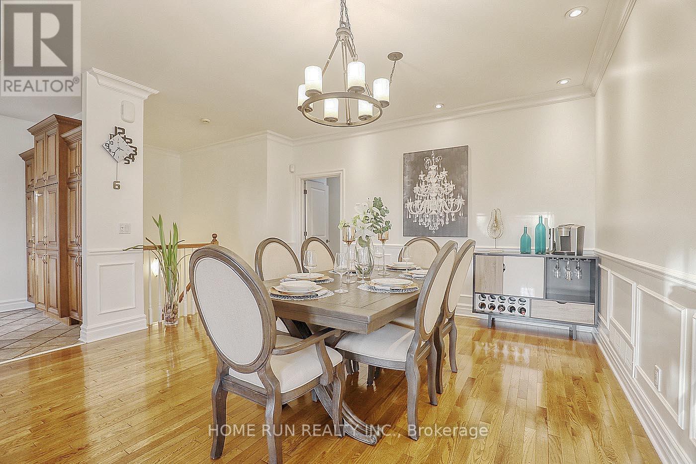 2 Waterford Way, Ottawa, Ontario  K2E 7V4 - Photo 2 - X12888036