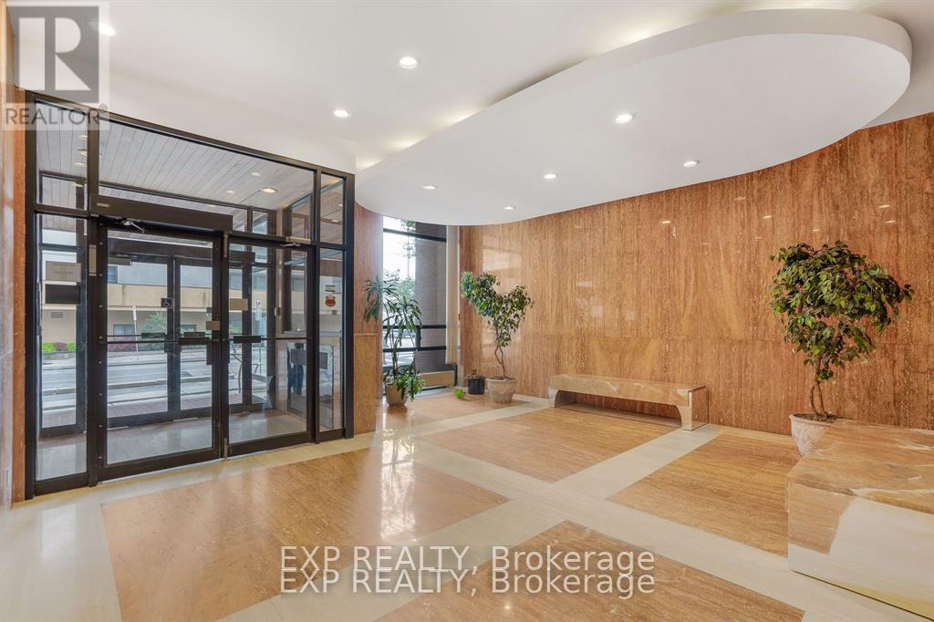 204 - 475 Laurier Avenue W, Ottawa, Ontario K1R 7X1 - Photo 7 - X12888074