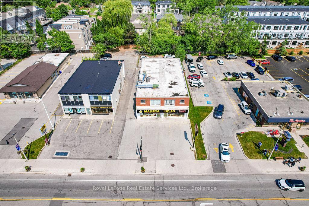 2307 - 2309 Lakeshore Road W, Oakville (Br Bronte), Ontario  L6L 1H2 - Photo 9 - W12888082