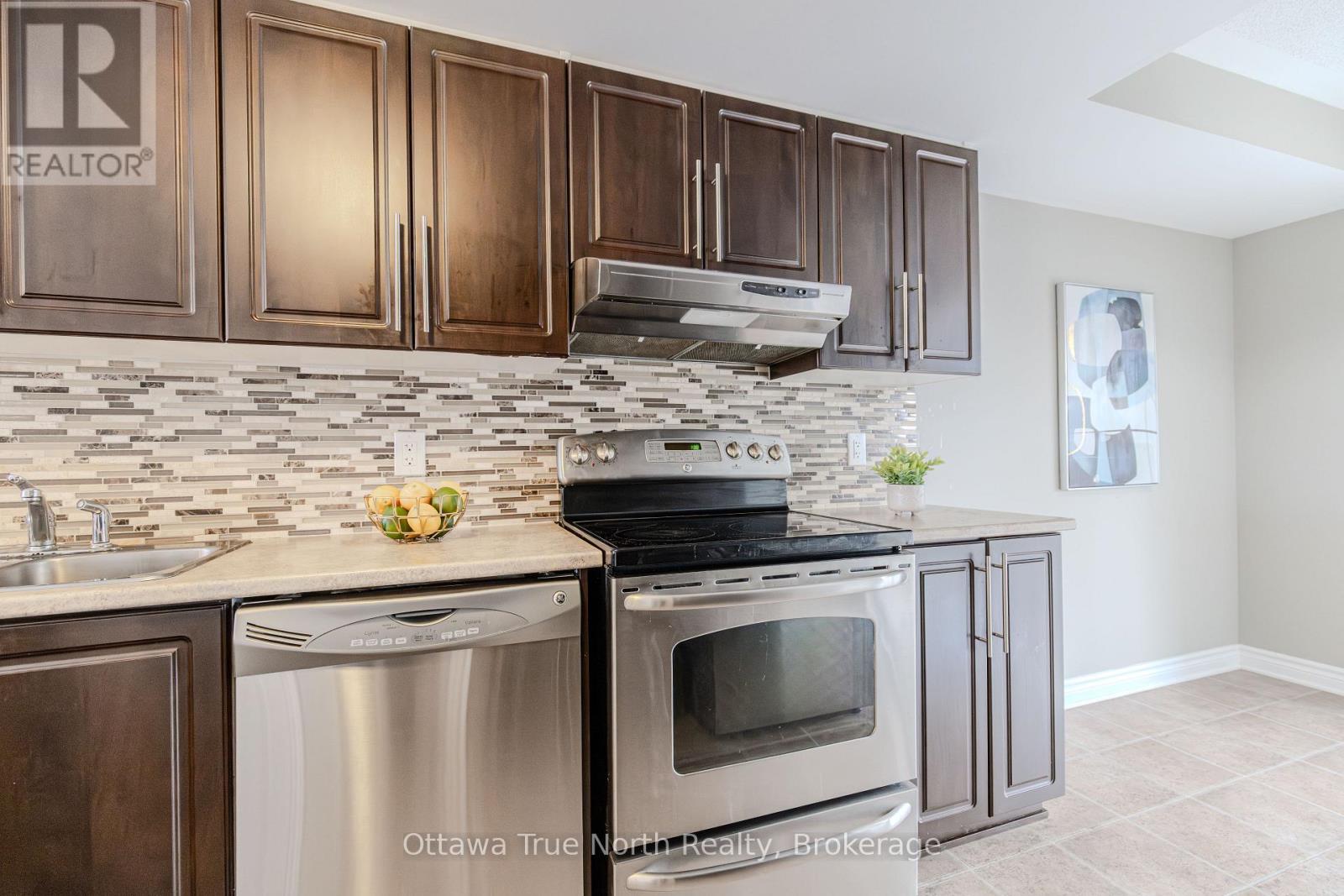 25 - 62 Argent Private, Ottawa, Ontario  K2K 0H2 - Photo 14 - X12885242