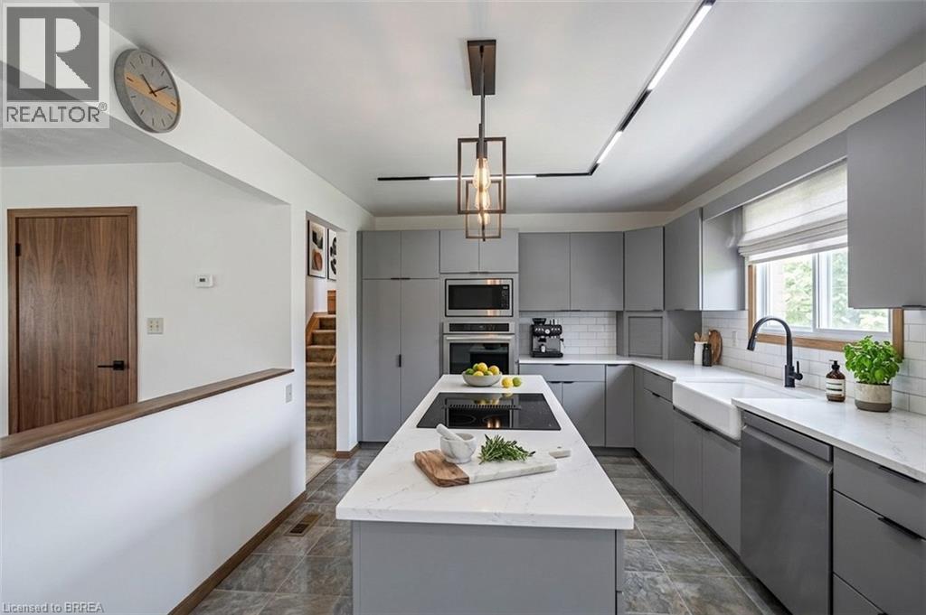 52 Charles Street, Brantford, Ontario  N3T 1B3 - Photo 12 - 40811637