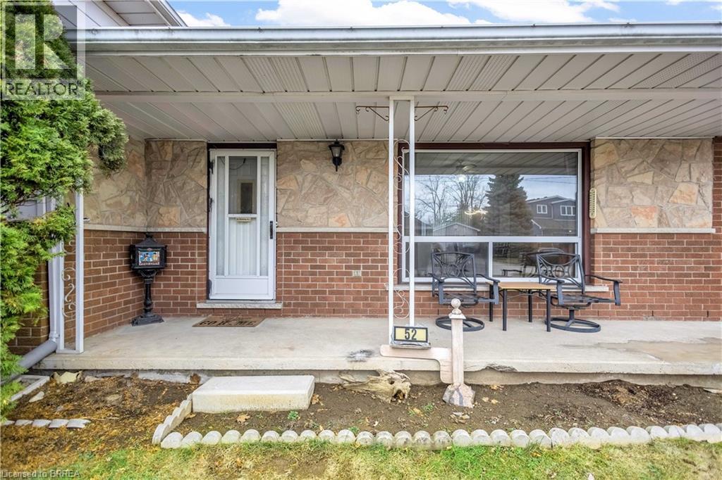 52 Charles Street, Brantford, Ontario  N3T 1B3 - Photo 4 - 40811637