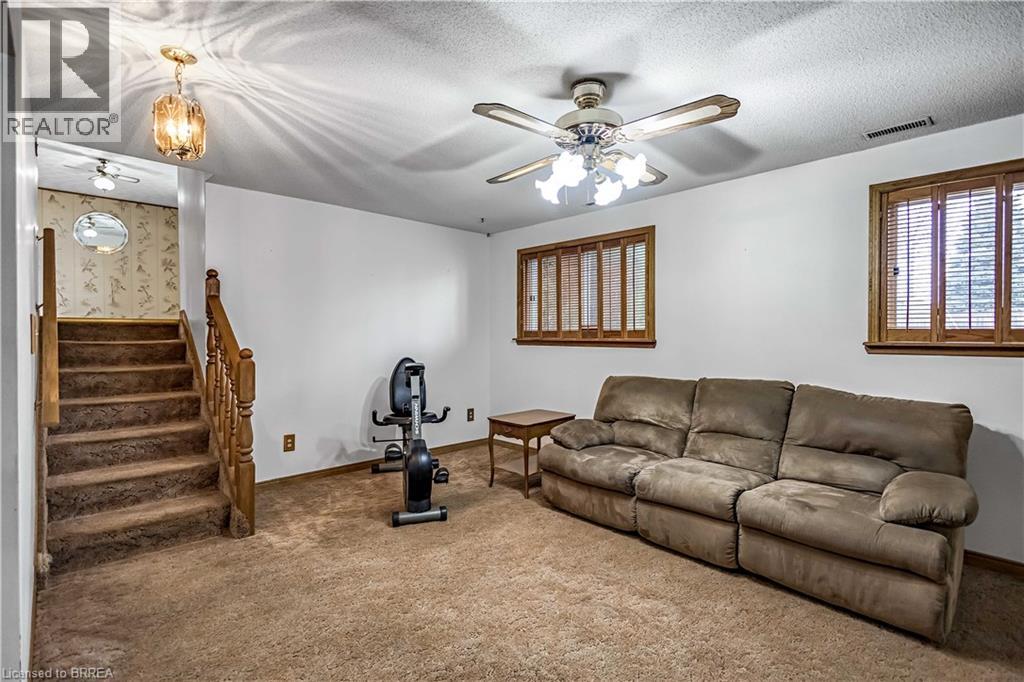 52 Charles Street, Brantford, Ontario  N3T 1B3 - Photo 26 - 40811637