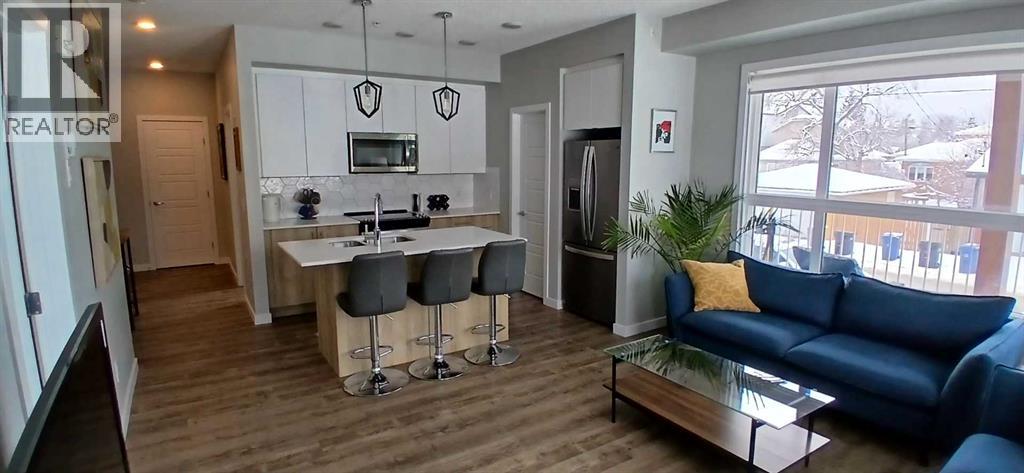 102, 1605 17 Street SE, Calgary, Alberta