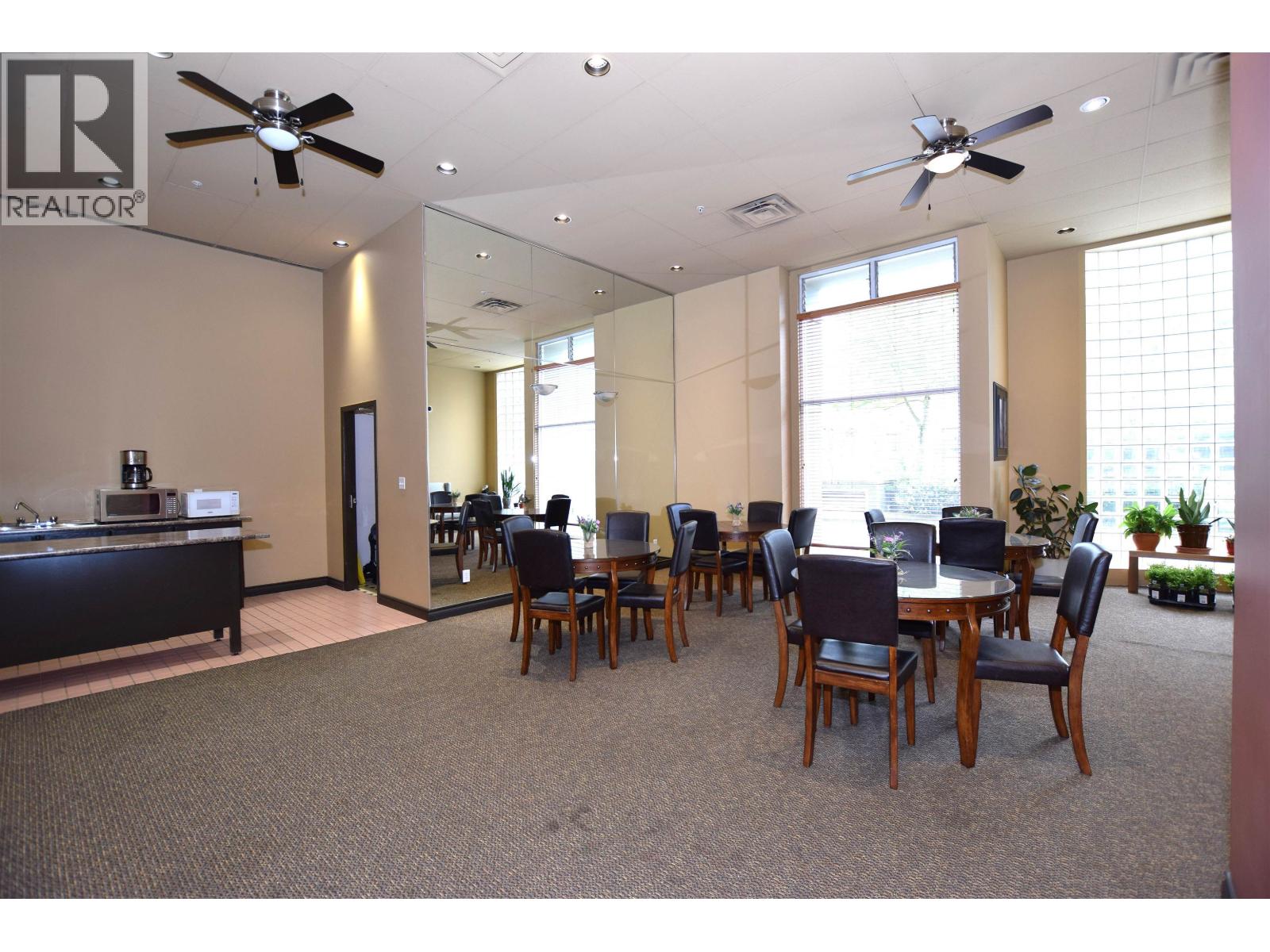 1105 1180 Pinetree Way, Coquitlam, British Columbia  V3B 7L2 - Photo 4 - R3095737