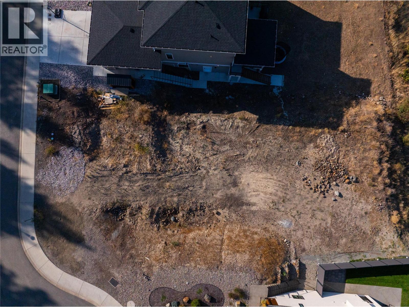 1778 Balsam Place, Kamloops, British Columbia  V2E 0E2 - Photo 4 - 10379589