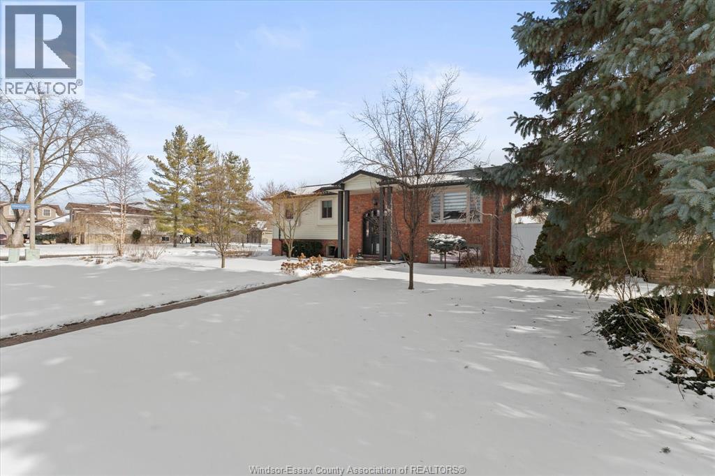 405 State Street, Lasalle, Ontario  N9J 3G1 - Photo 4 - 26005502