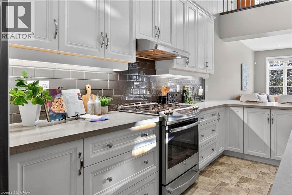 27 Black Walnut Crescent, Ancaster, Ontario  L9K 0B7 - Photo 11 - 40800970