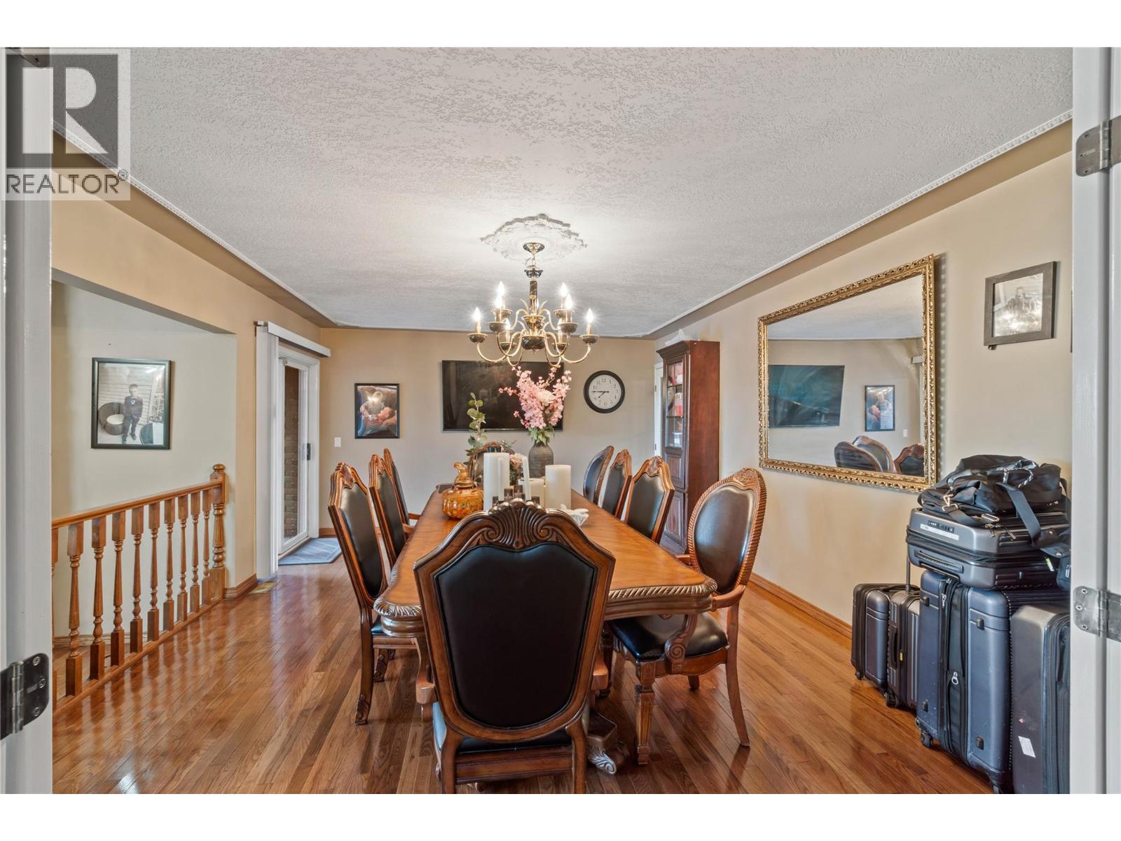 2058 Glenmohr Drive, Kamloops, British Columbia  V1S 1N4 - Photo 8 - 10371447