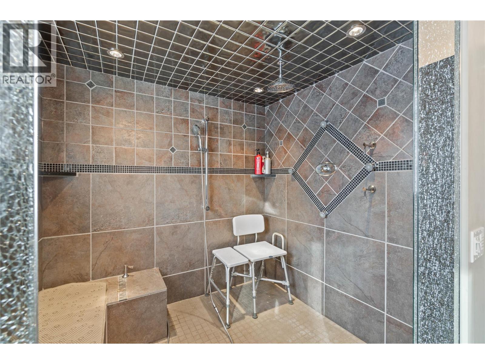 2058 Glenmohr Drive, Kamloops, British Columbia  V1S 1N4 - Photo 30 - 10371447