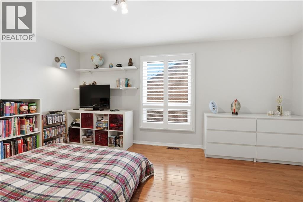 3192 Colebrook Court, Mississauga, Ontario  L5N 3E2 - Photo 38 - 40812537