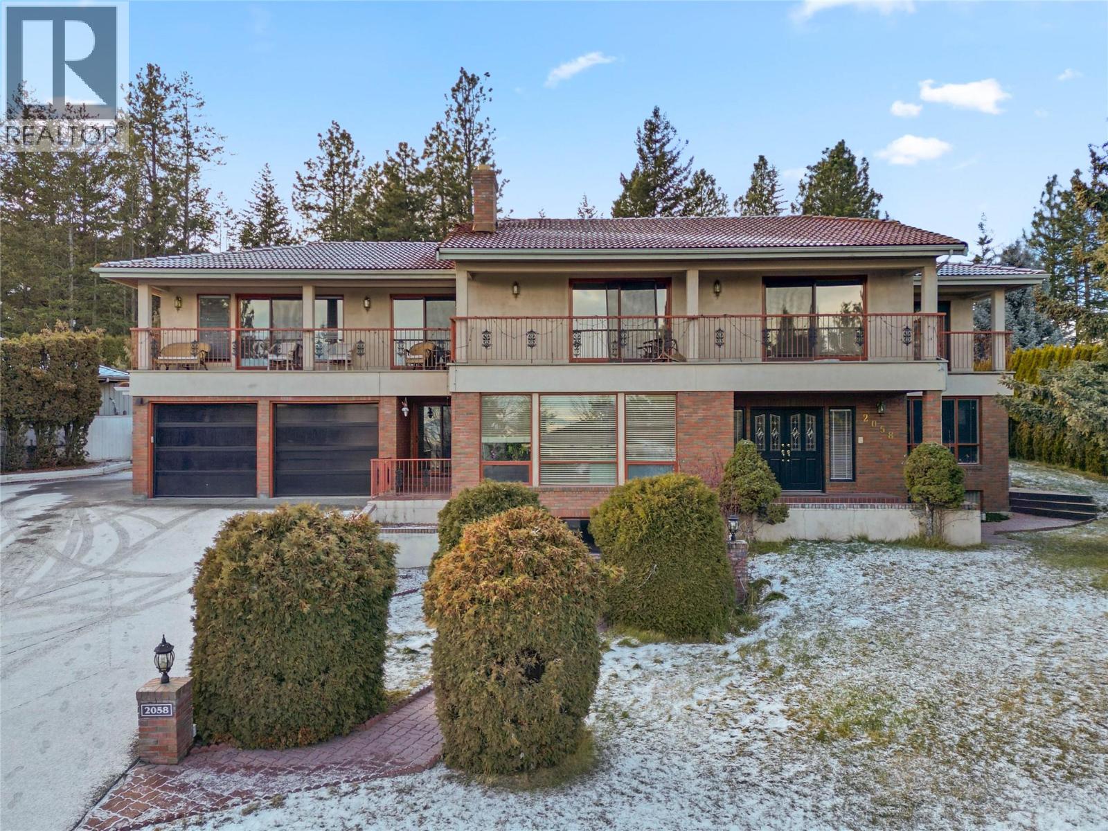 2058 Glenmohr Drive, Kamloops, British Columbia  V1S 1N4 - Photo 3 - 10371447