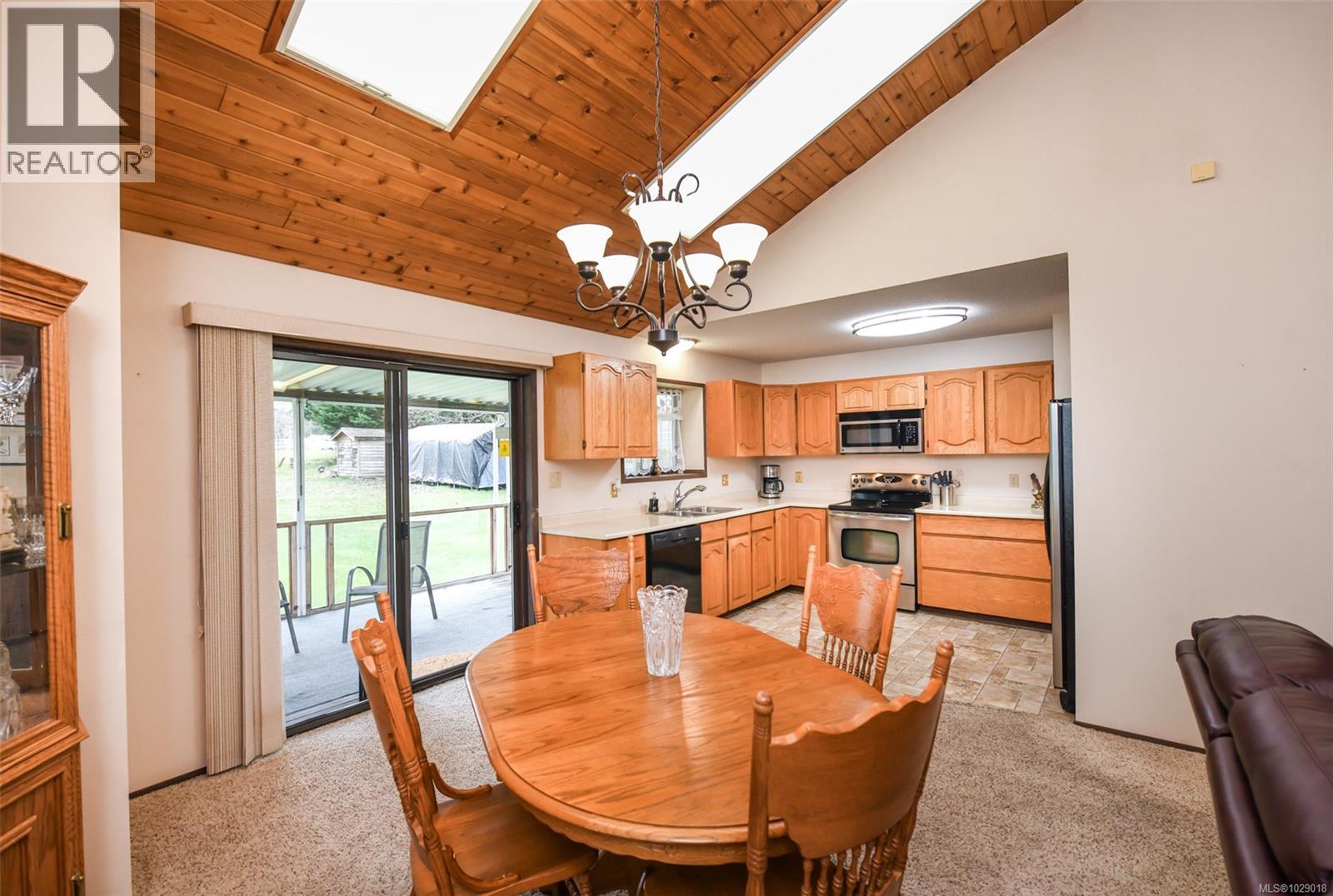 61 Salsbury Rd, Courtenay, British Columbia  V9N 9L6 - Photo 34 - 1029018