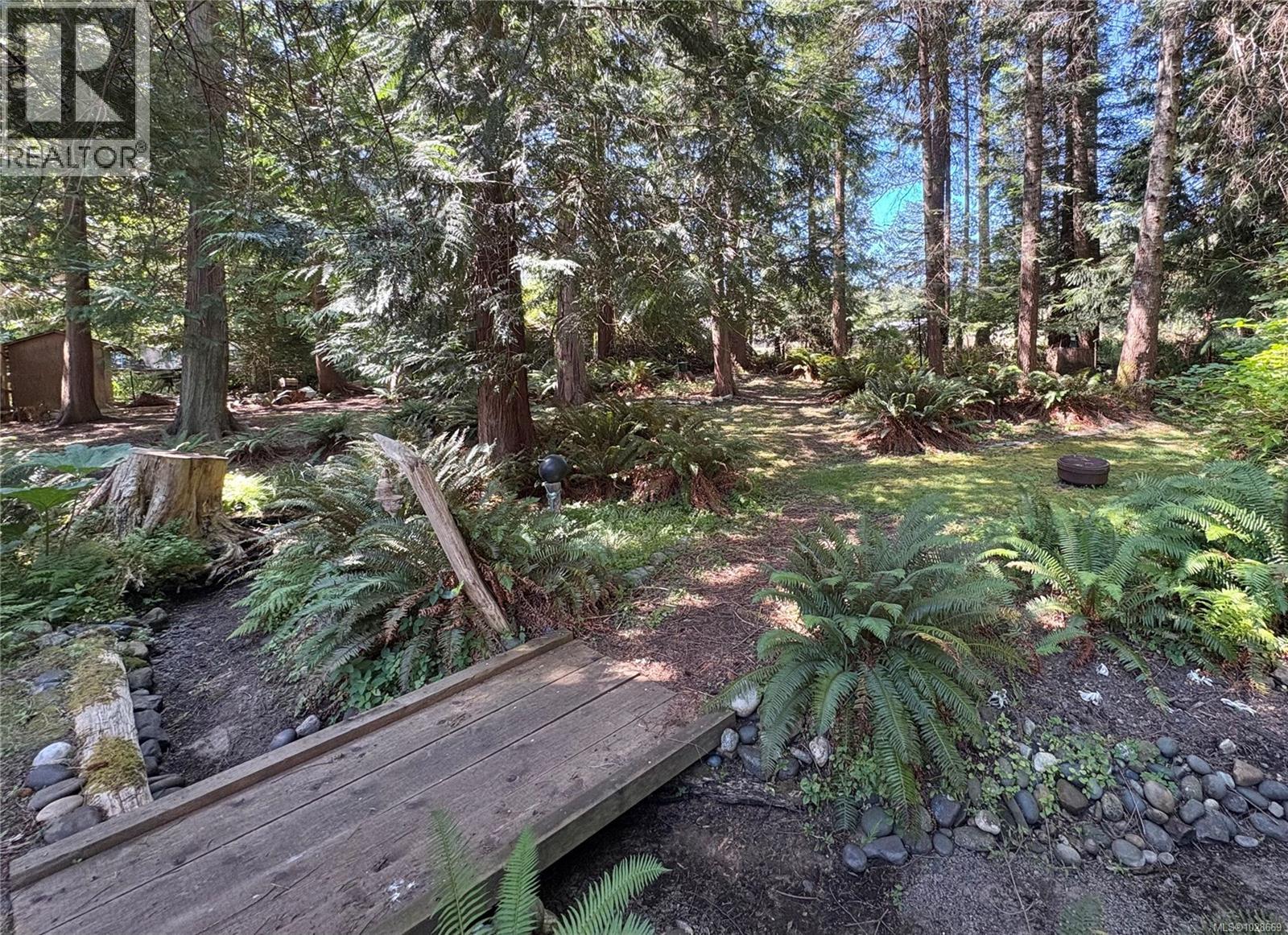 1655 Baikie Rd, Denman Island, British Columbia  V0R 1T0 - Photo 28 - 1028669