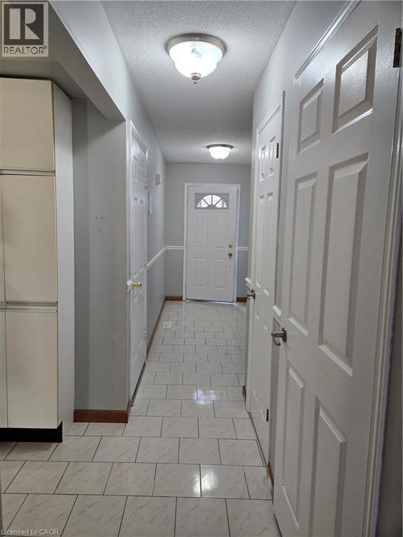 1 Royalwood Court Unit# 55, Hamilton, Ontario  L8E 4Y2 - Photo 3 - 40812479