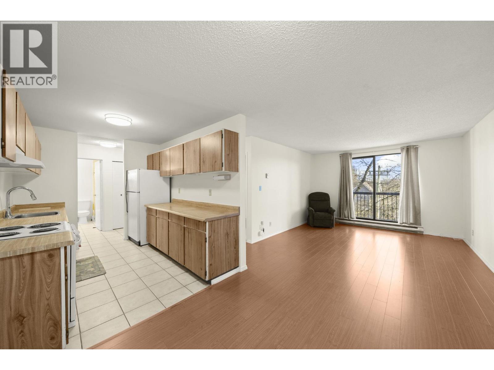 312 8391 Bennett Road, Richmond, British Columbia  V6Y 1N4 - Photo 4 - R3100019