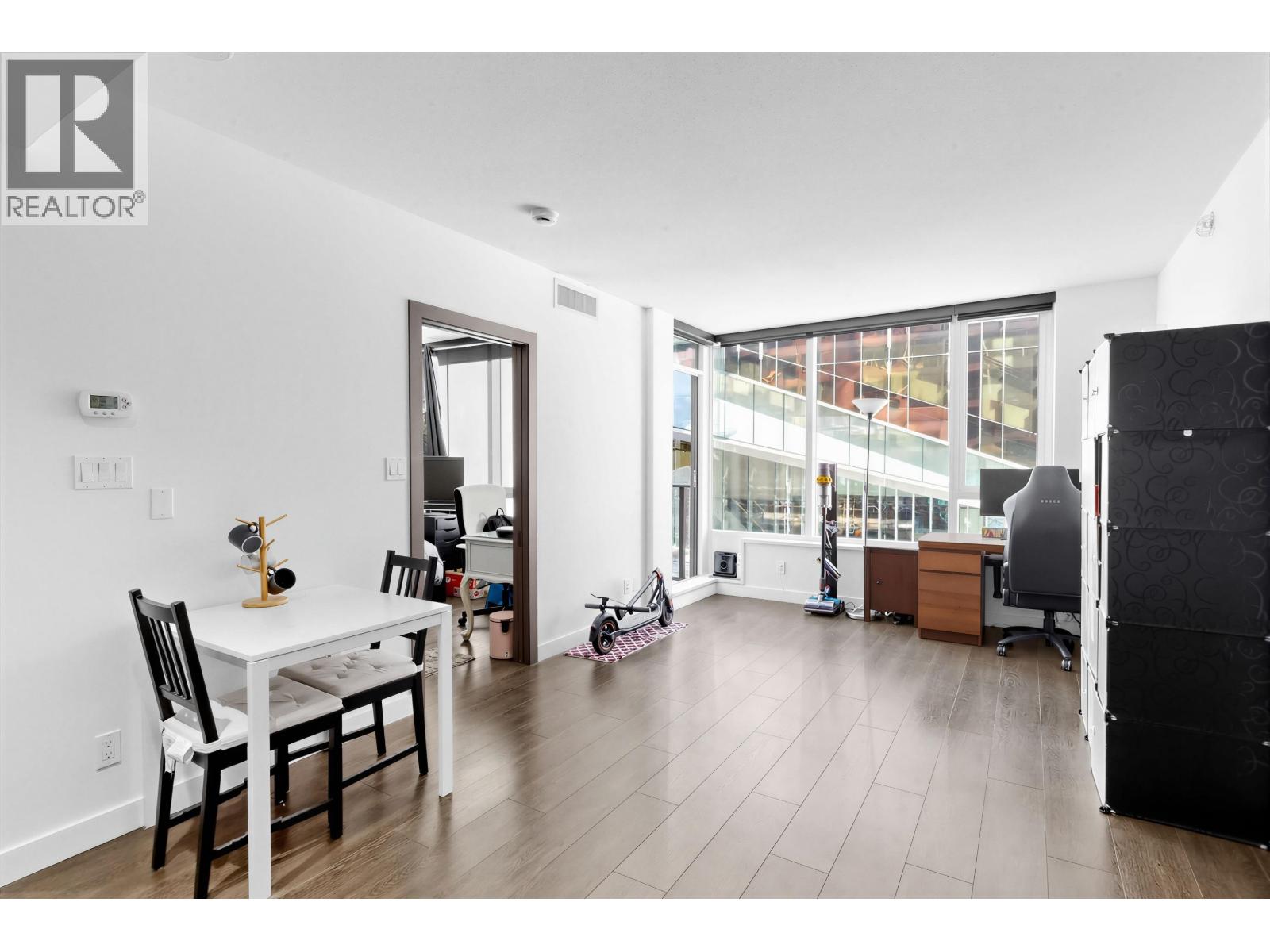 351 38 Smithe Street, Vancouver, British Columbia V6B 0P3 - Photo 8 - R3100021