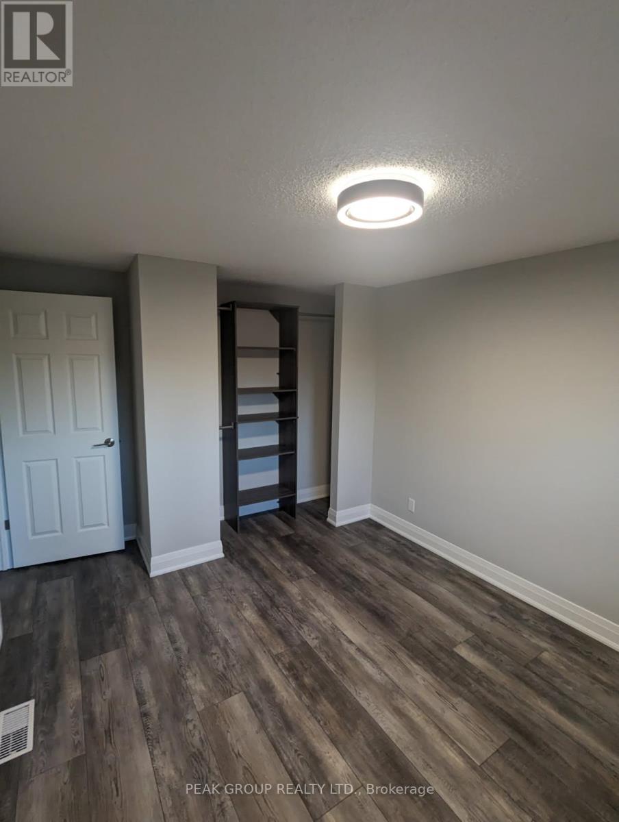 5072 University Avenue, Niagara Falls, Ontario  L2E 7B7 - Photo 2 - X12888090