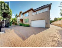 <div class="price">$4,480,000</div> 1510 W 33rd Avenue, Vancouver<br><div style="margin-bottom:8px;"><small>Luxmore Realty</small></div><div class='bed_bath'>6 Bed | 10 Bath</div>