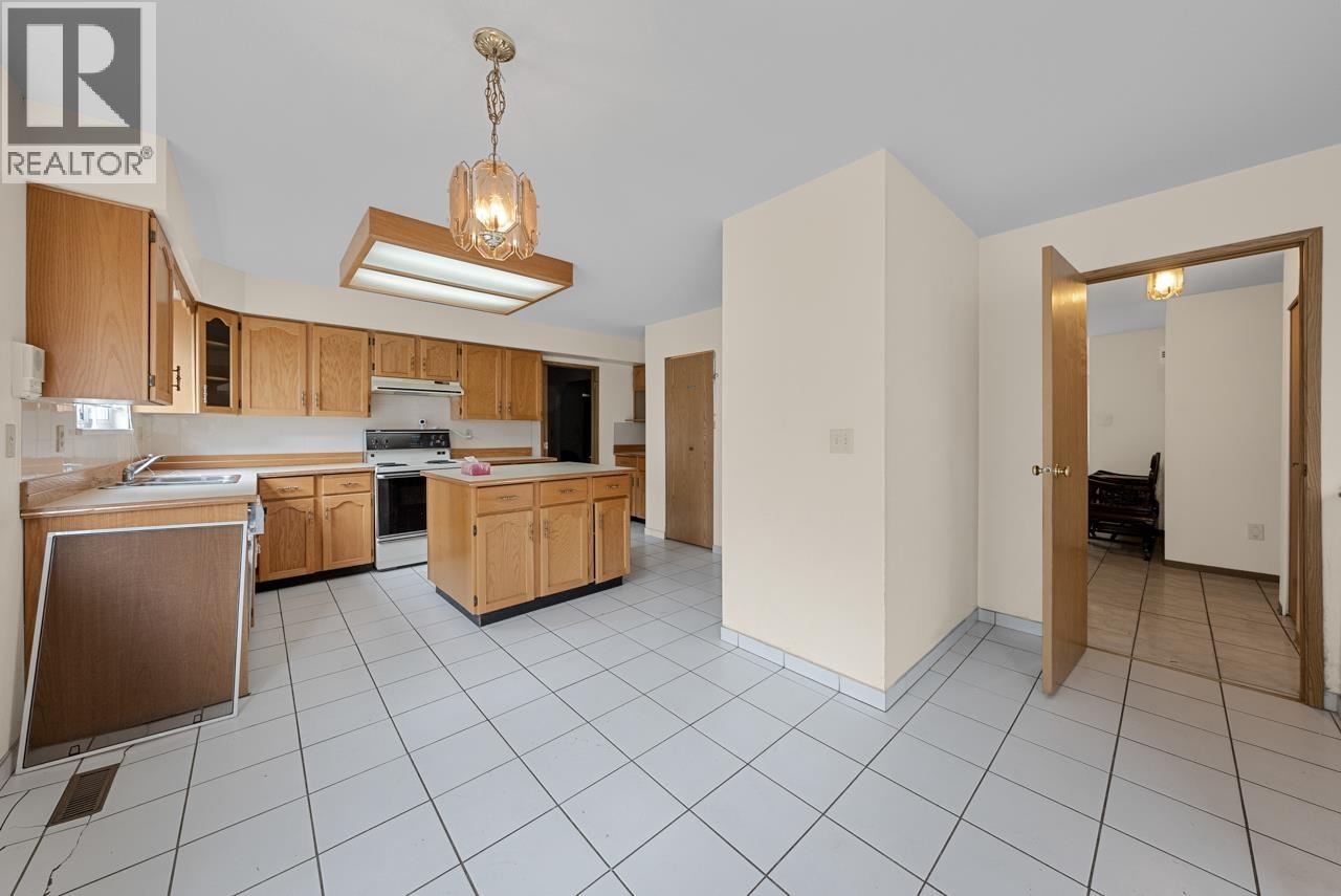 8020 General Currie Road, Richmond, British Columbia V6Y 1M1 - Photo 11 - R3100042