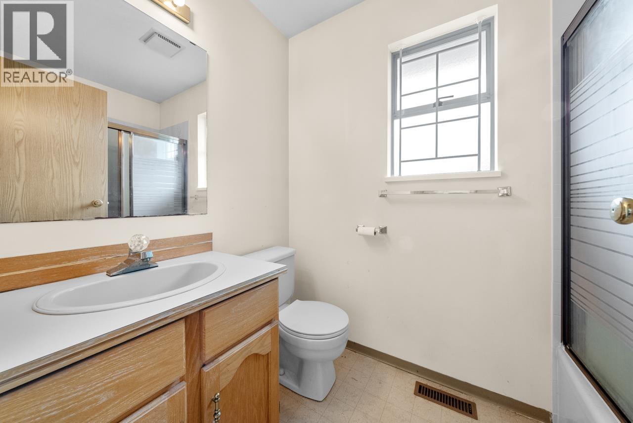 8020 General Currie Road, Richmond, British Columbia V6Y 1M1 - Photo 25 - R3100042