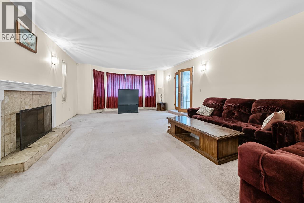 8020 General Currie Road, Richmond, British Columbia V6Y 1M1 - Photo 5 - R3100042