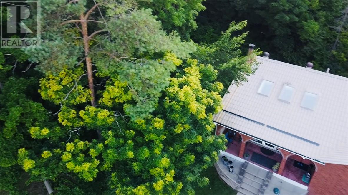 157 Emery Road, Gore Bay, Ontario  P0P 1H0 - Photo 40 - 2126837