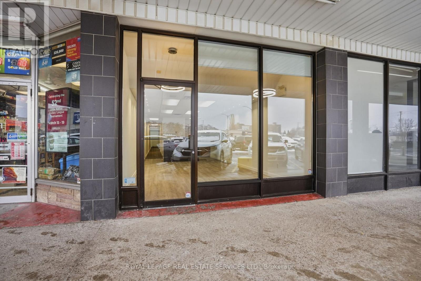 469 Guelph Line, Burlington, Ontario  L7R 3L8 - Photo 15 - W12886432