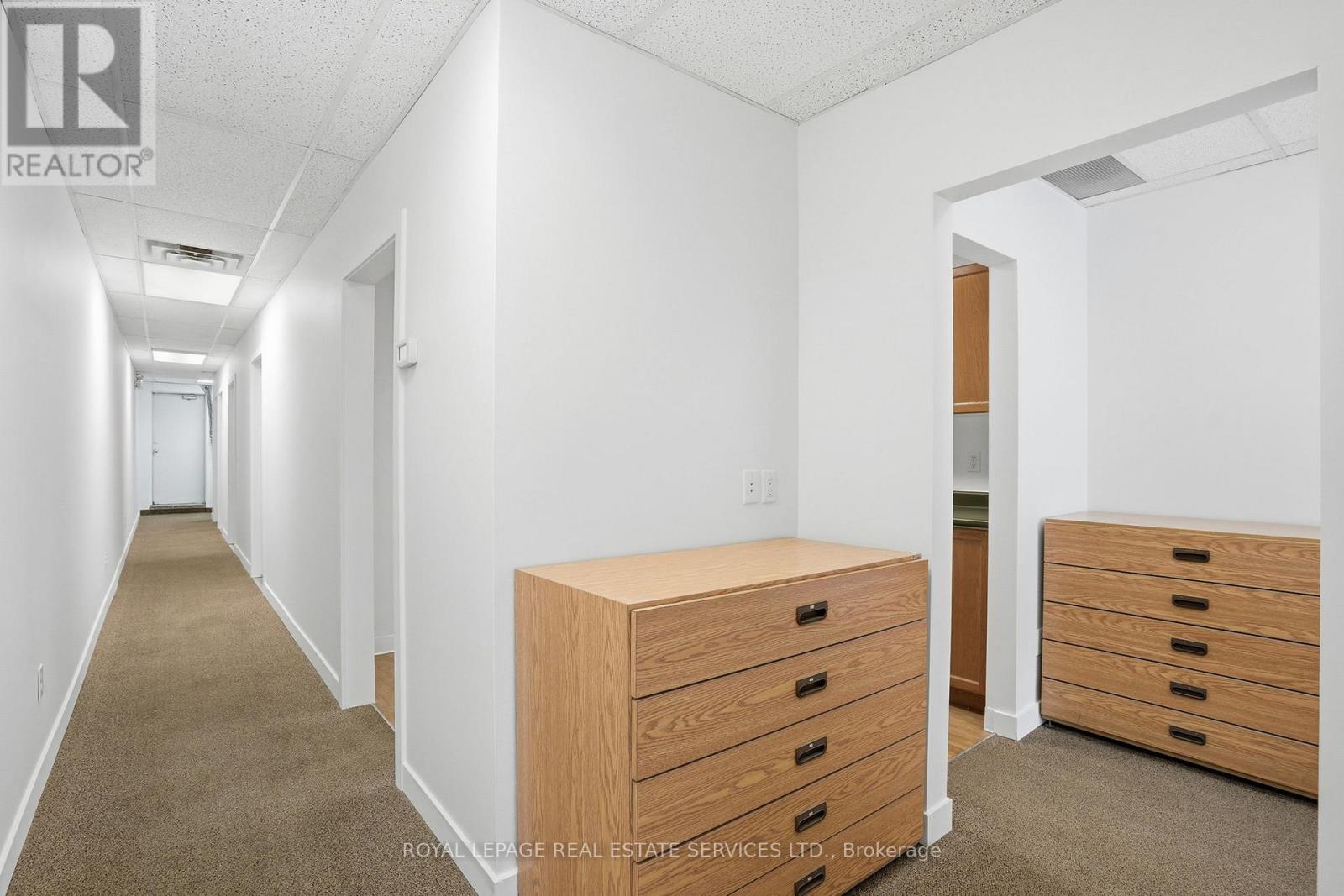 469 Guelph Line, Burlington, Ontario  L7R 3L8 - Photo 6 - W12886432