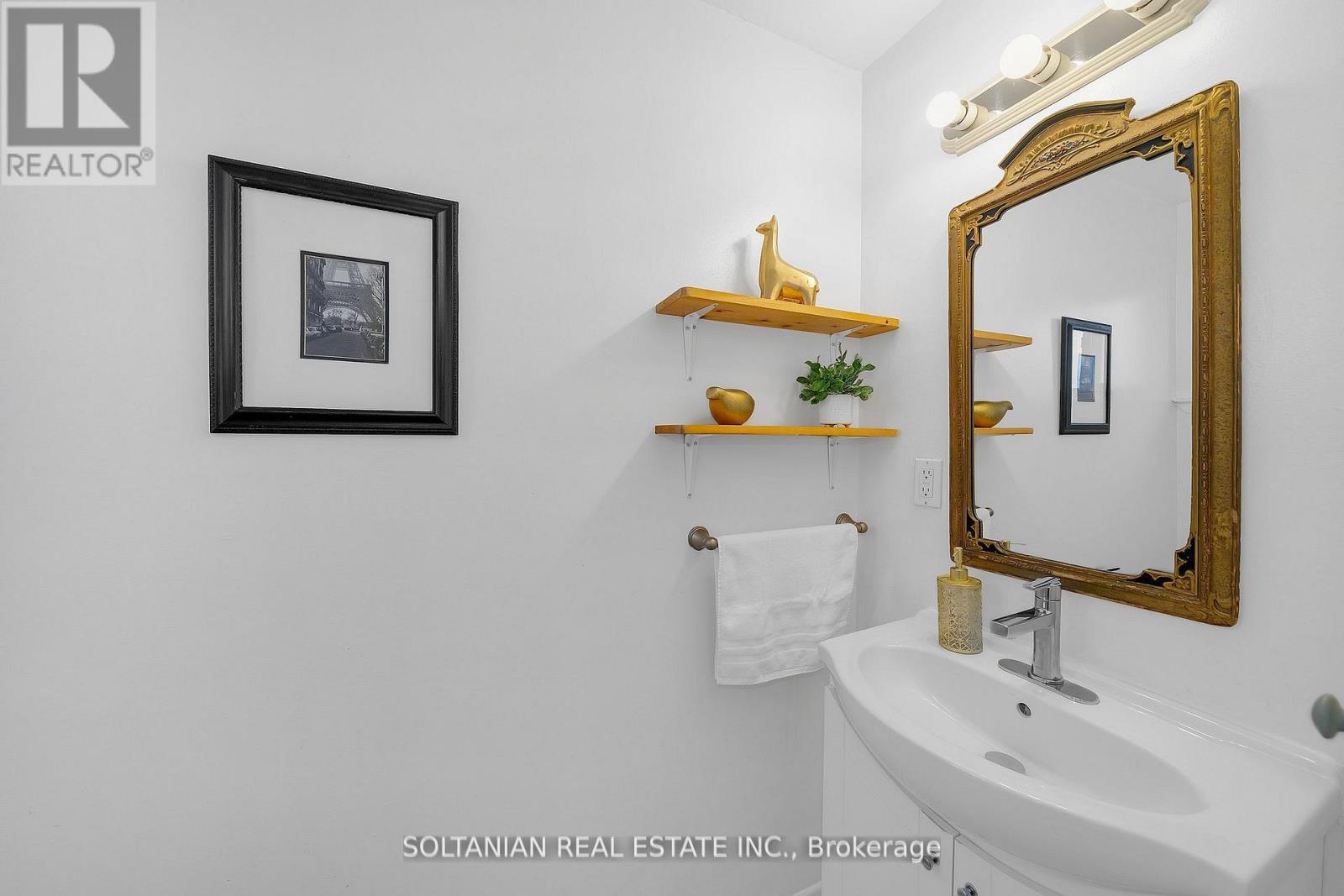 158 Hilda Avenue, Toronto, Ontario  M2M 1V9 - Photo 16 - C12888098