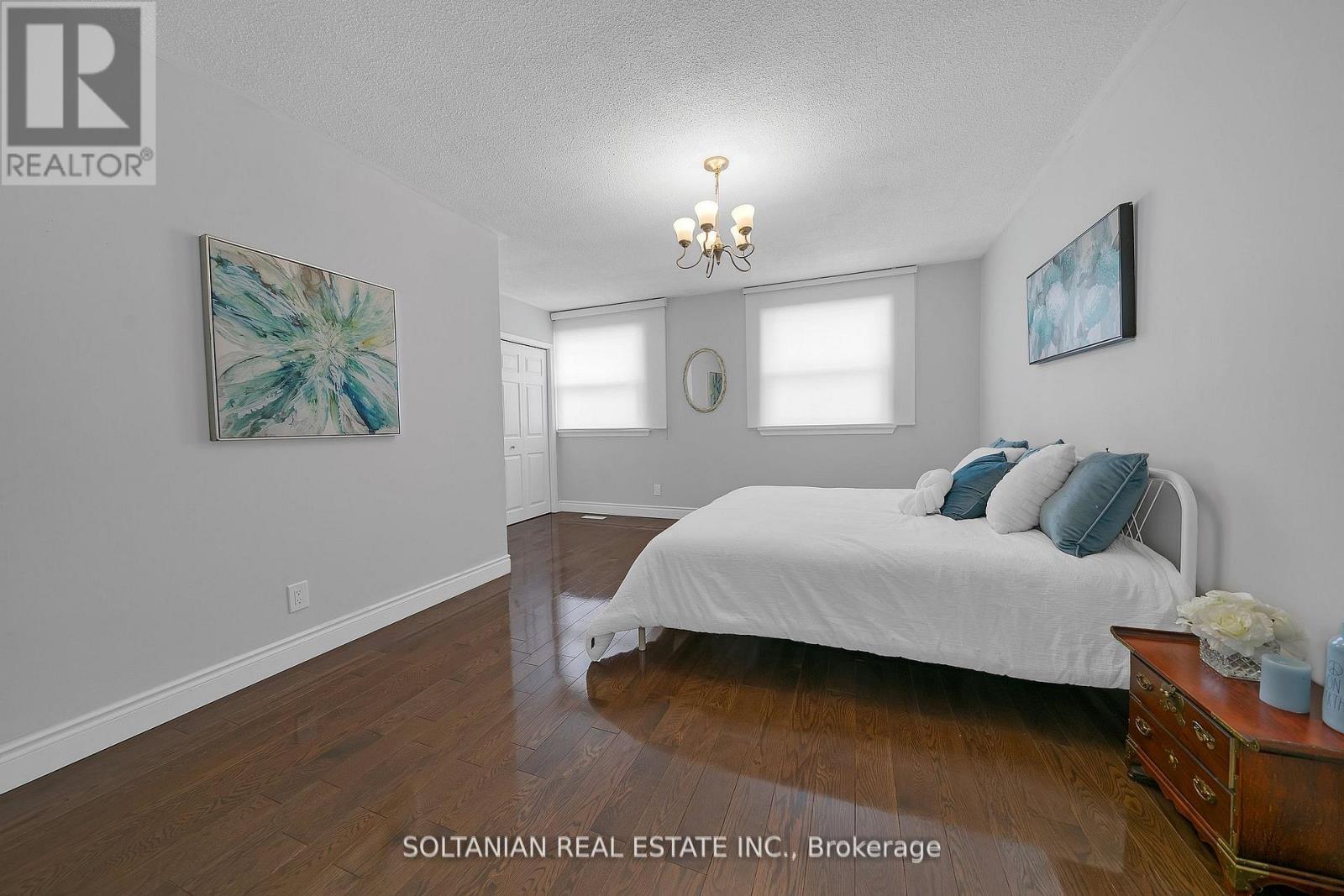 158 Hilda Avenue, Toronto, Ontario  M2M 1V9 - Photo 21 - C12888098
