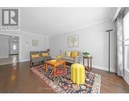 158 HILDA AVENUE, Toronto, Ontario