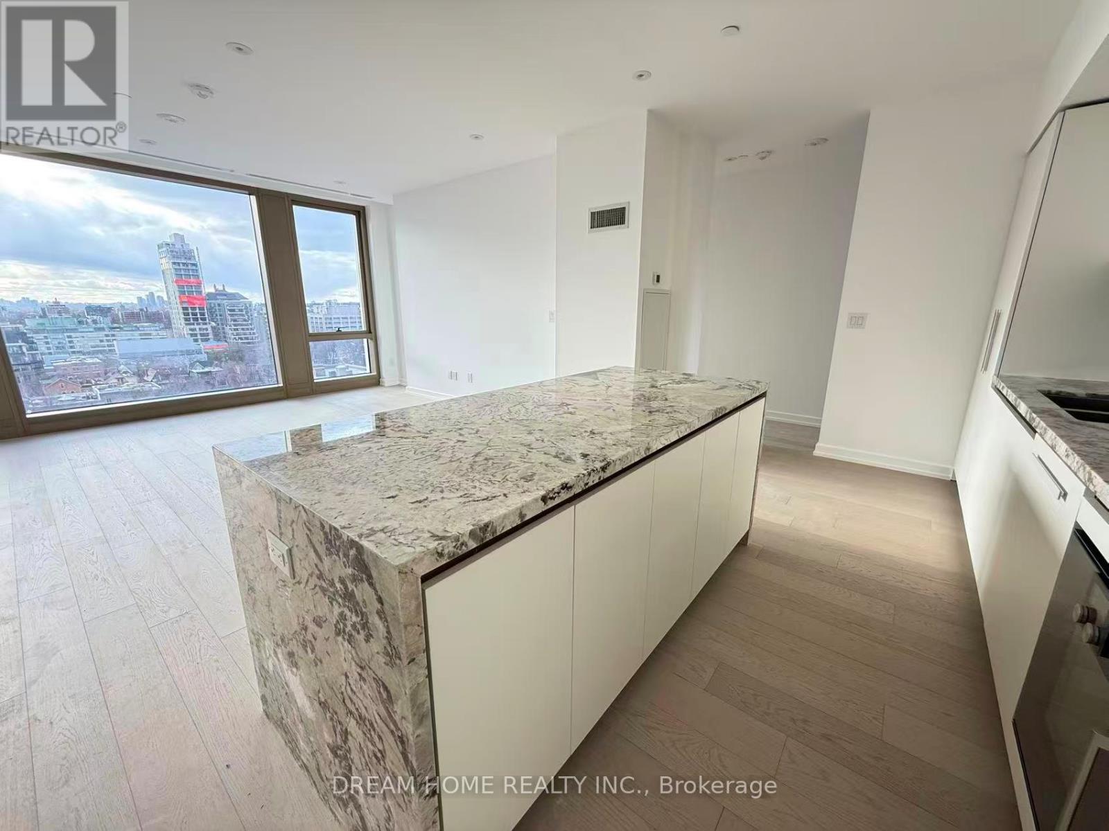 1202 - 1315 Bay Street, Toronto, Ontario  M5R 0E4 - Photo 2 - C12888116