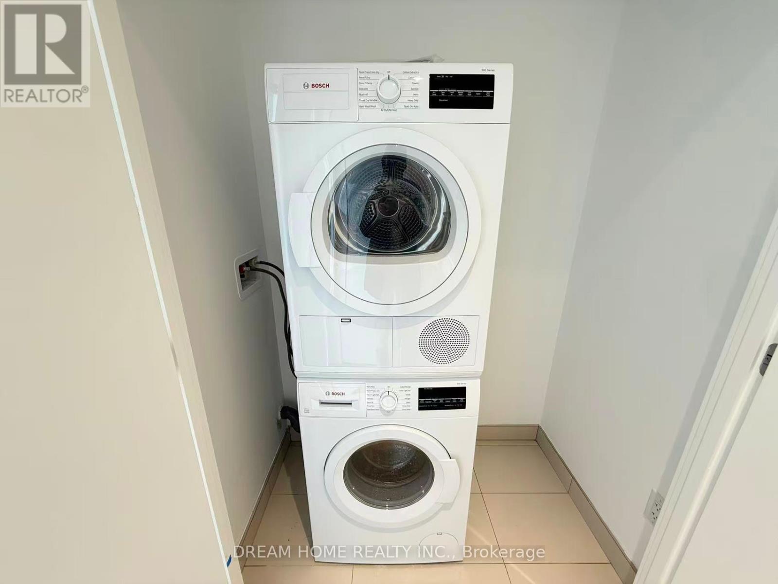 1202 - 1315 Bay Street, Toronto, Ontario  M5R 0E4 - Photo 20 - C12888116