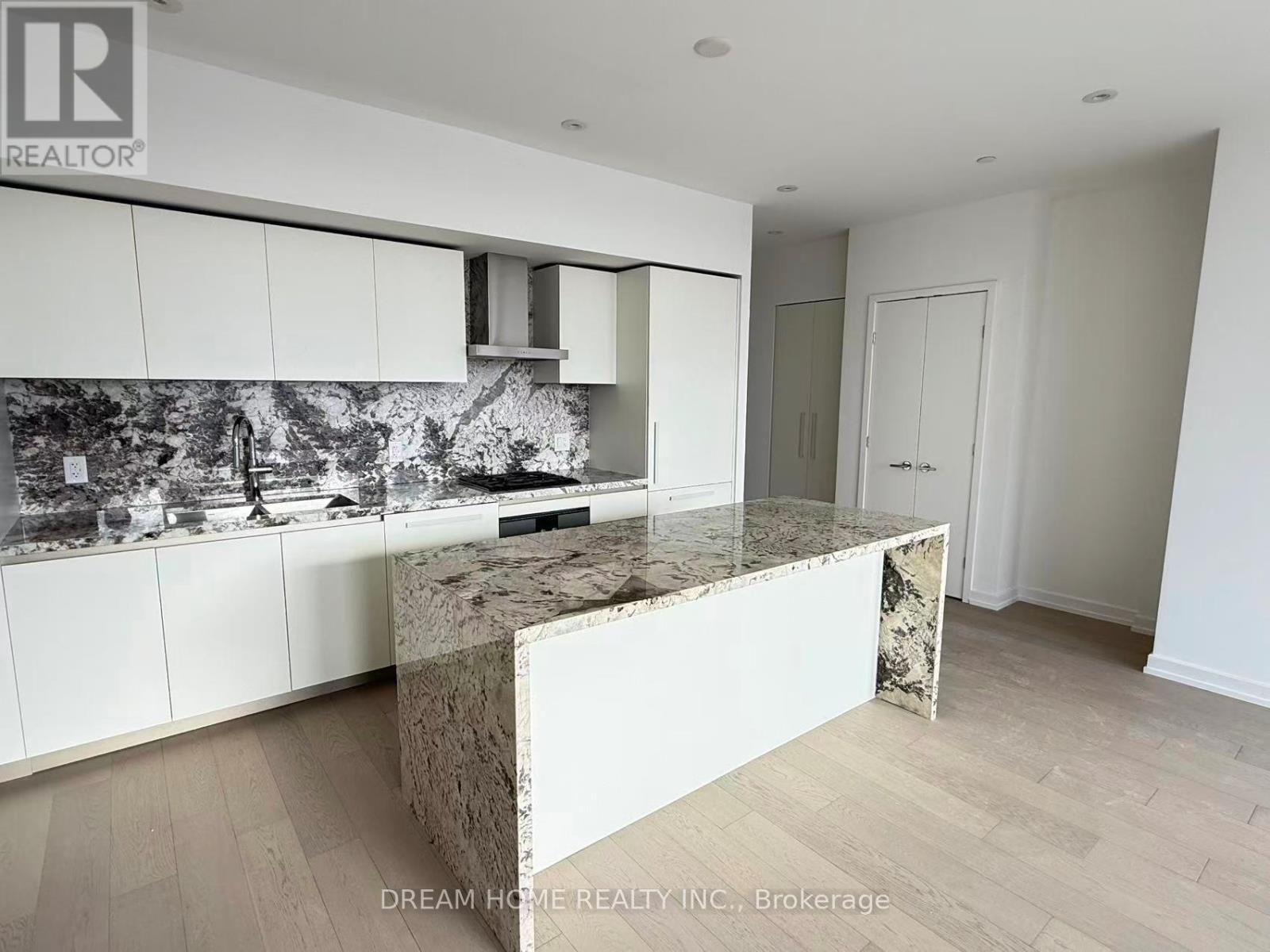 1202 - 1315 Bay Street, Toronto, Ontario  M5R 0E4 - Photo 6 - C12888116