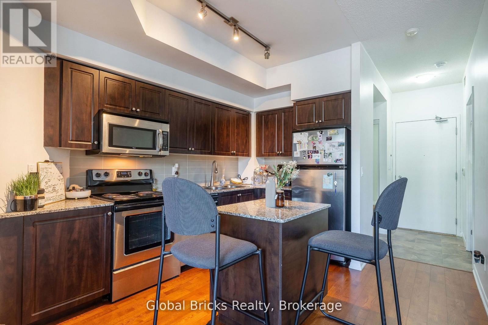 #215 - 215 Fort York Boulevard, Toronto, Ontario  M5V 4A1 - Photo 11 - C12888146