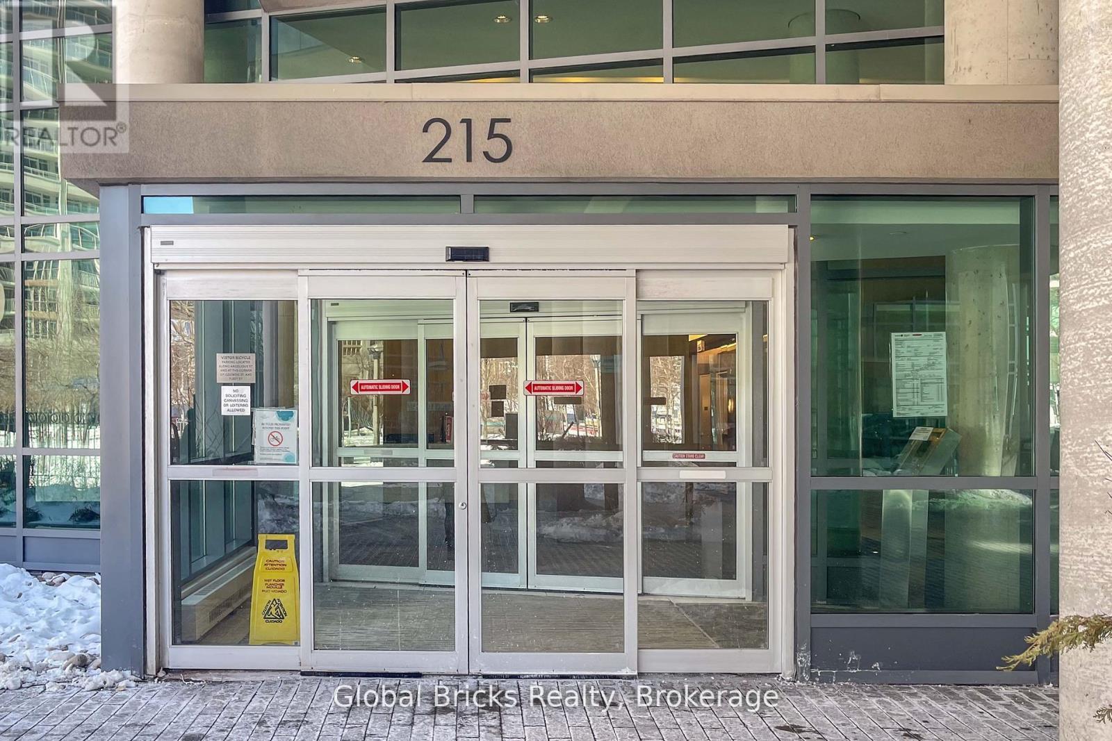#215 - 215 Fort York Boulevard, Toronto, Ontario  M5V 4A1 - Photo 2 - C12888146