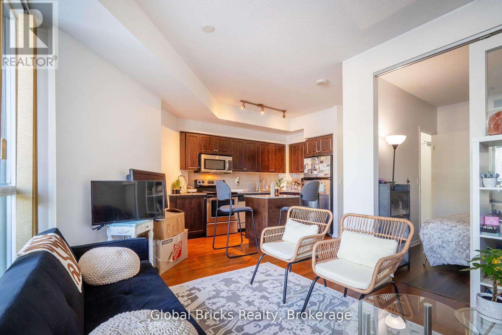 #215 - 215 Fort York Boulevard, Toronto, Ontario  M5V 4A1 - Photo 7 - C12888146
