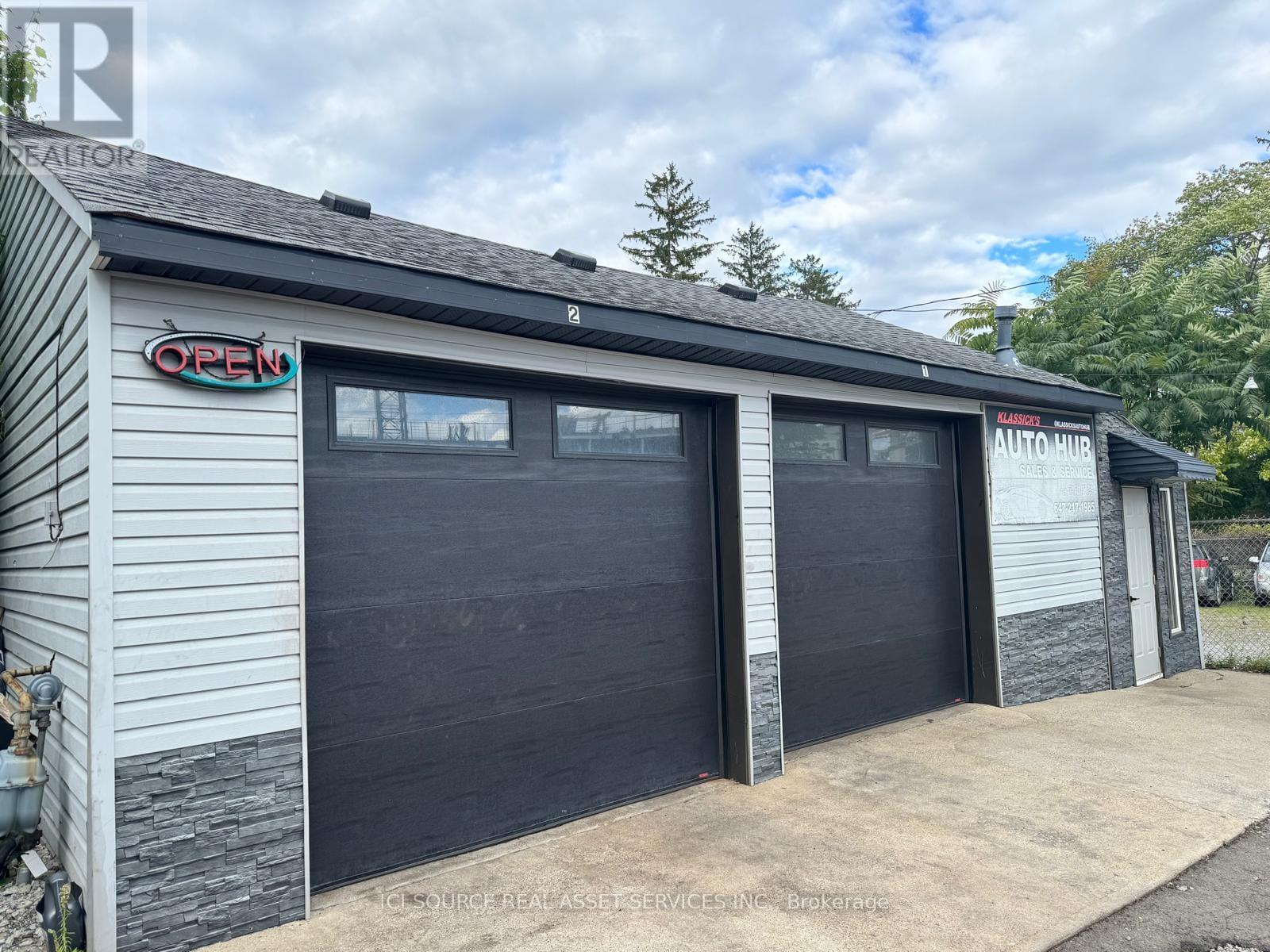 1610 Military Trail, Toronto, Ontario  M1C 1B2 - Photo 2 - E12888064