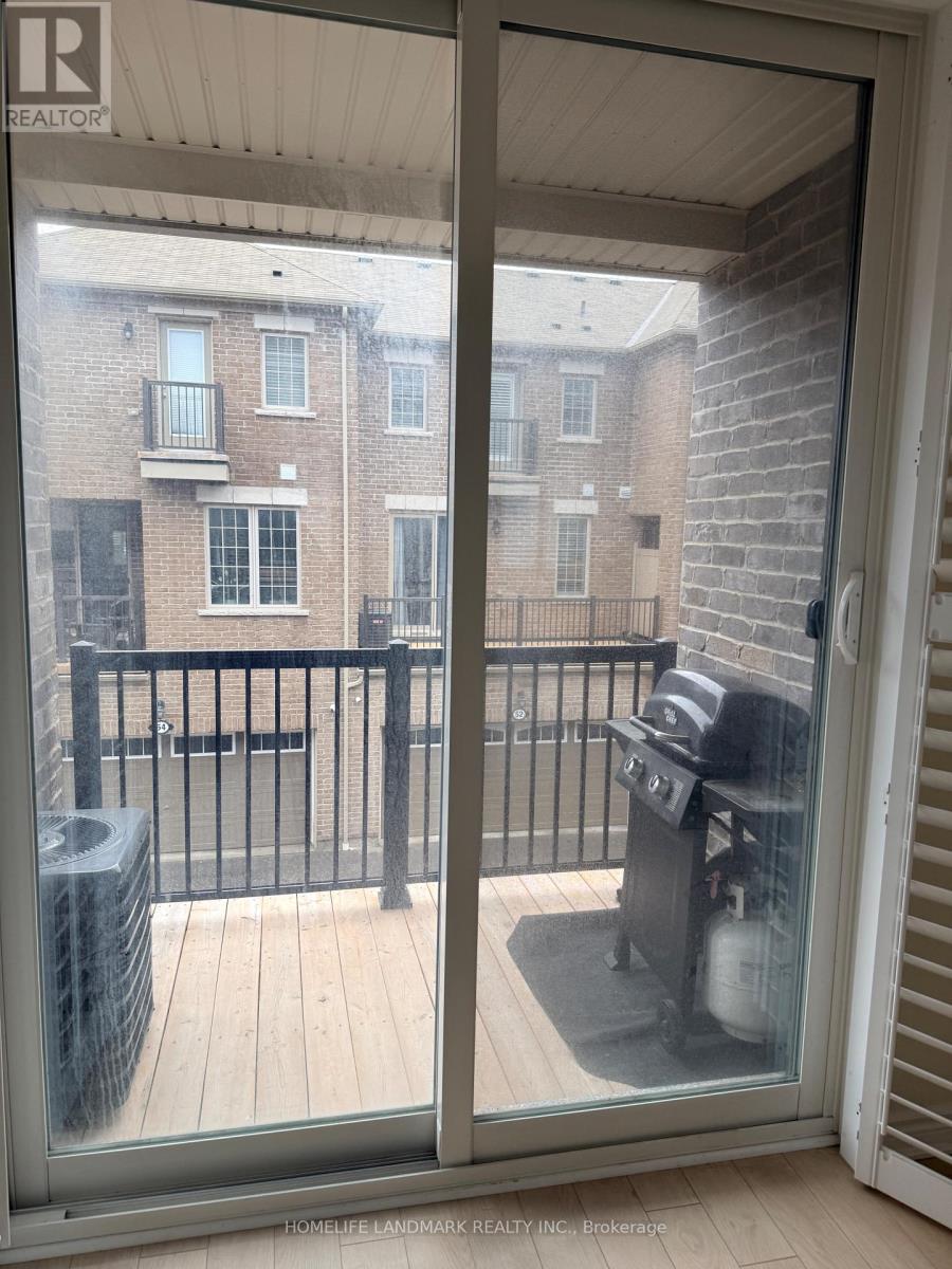 24 Windflower Way, Whitby, Ontario  L1P 0H9 - Photo 9 - E12888162