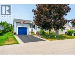136 GLENARIFF Drive, Hamilton, Ontario
